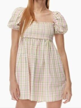 Sun-Deh Hadley Smocked Dress Size M